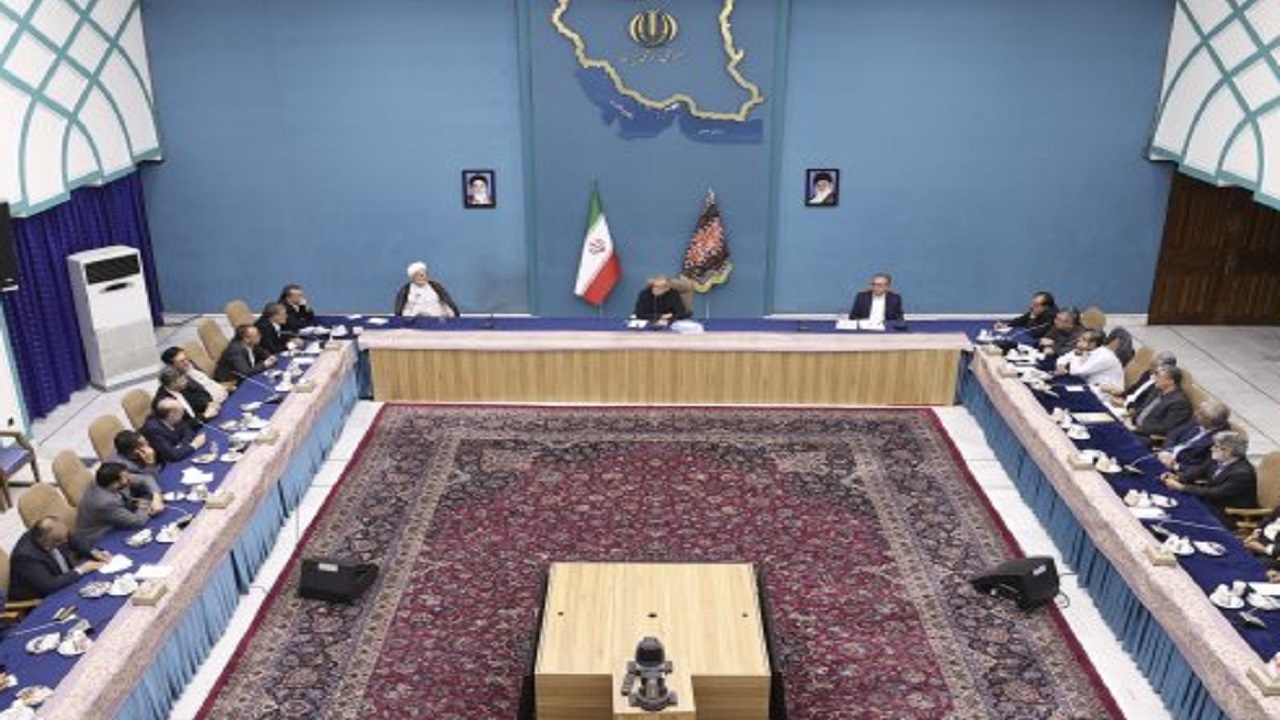 نمایندگان پایبندی به وفاق را در عمل نشان دهند