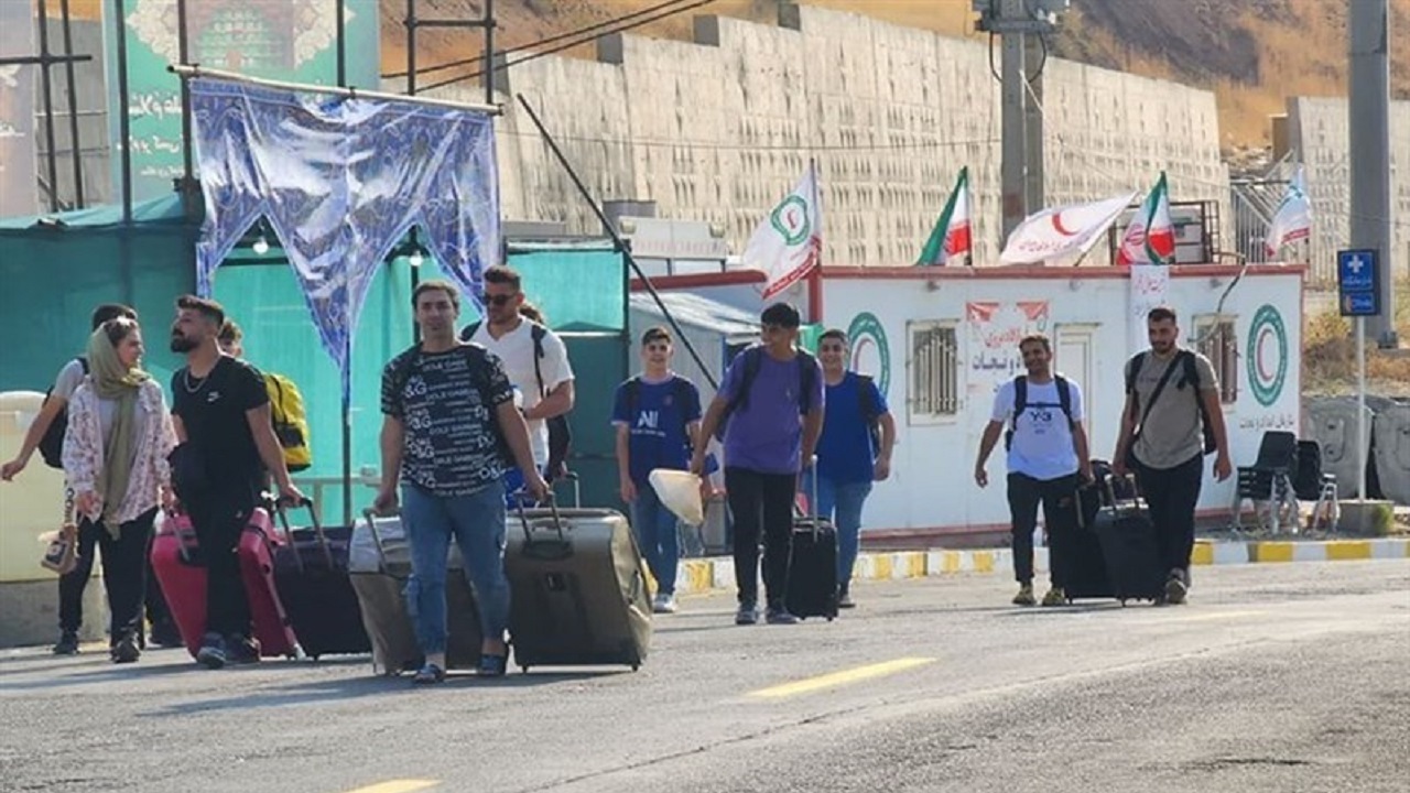 بازگشت ۲۱۰۰ زائر اربعین به اردبیل