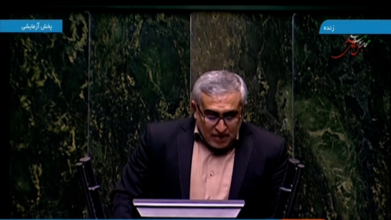 پاک نژاد می‌تواند کشور را در مسیر رشد و پیشرفت قرار دهد