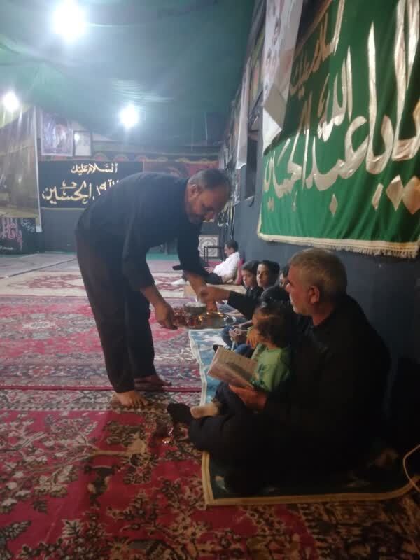 پذیرایی از سوگواران حسینی