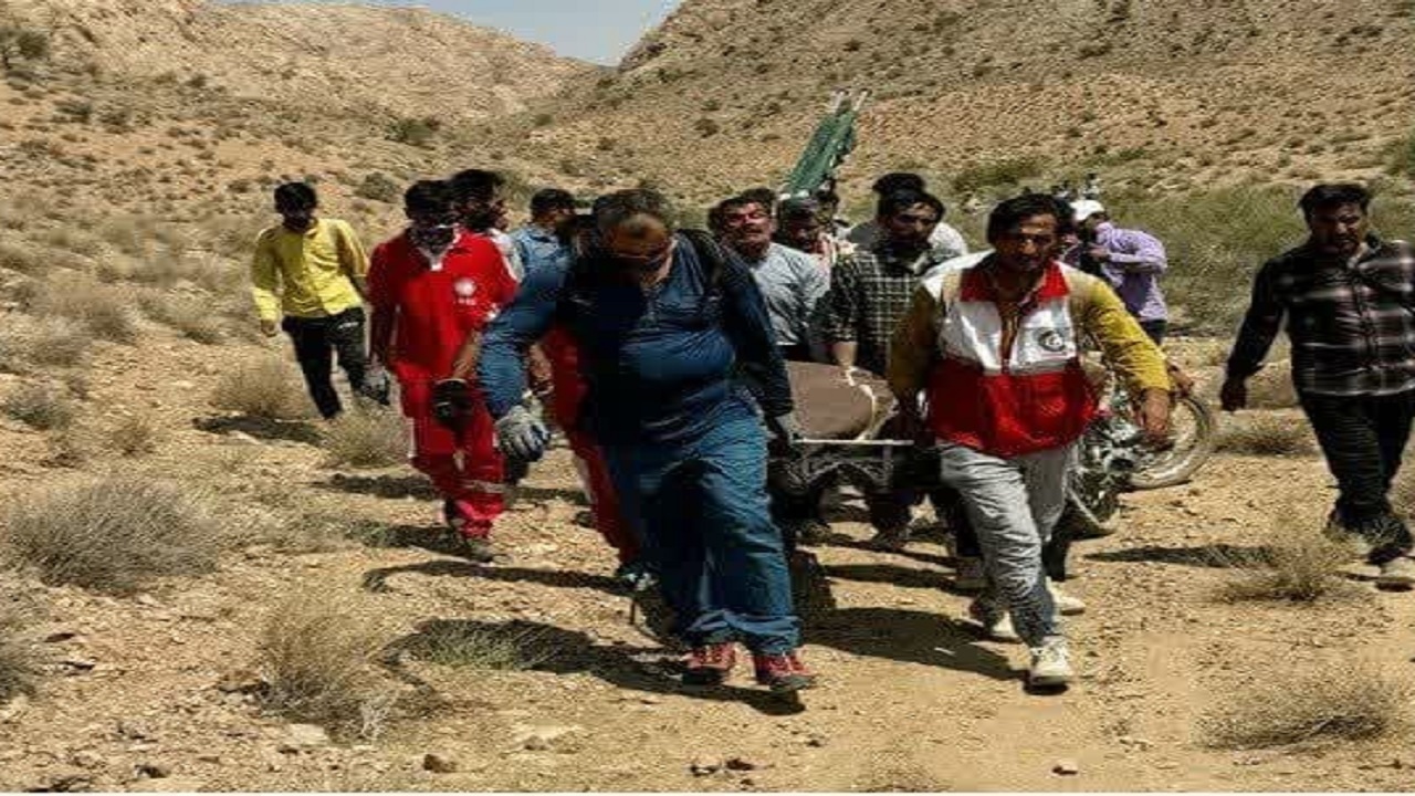 جان باختن فرد میانسال در سقوط از ارتفاع