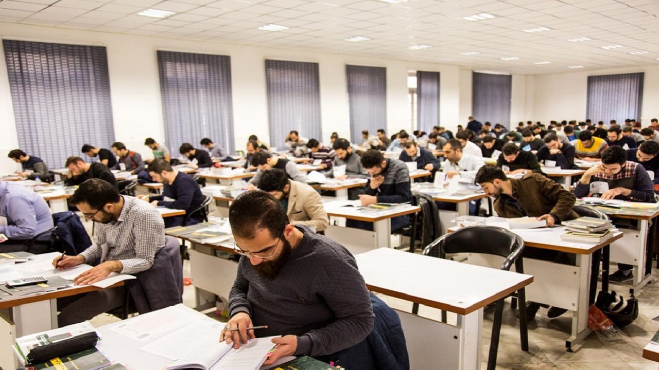 رقابت بیش از ۲۳۰۰ نفر در آزمون مهندسی