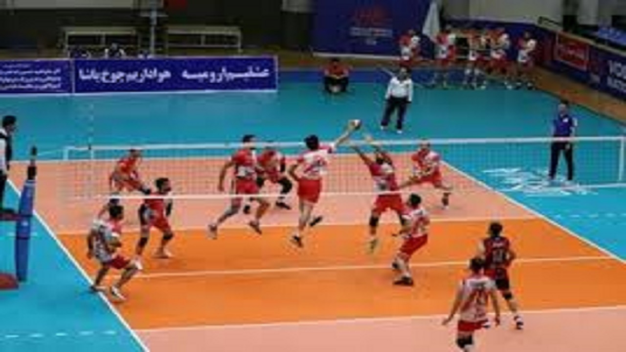 بازدید رئیس فدراسیون والیبال از خانه والیبال آذربایجان شرقی