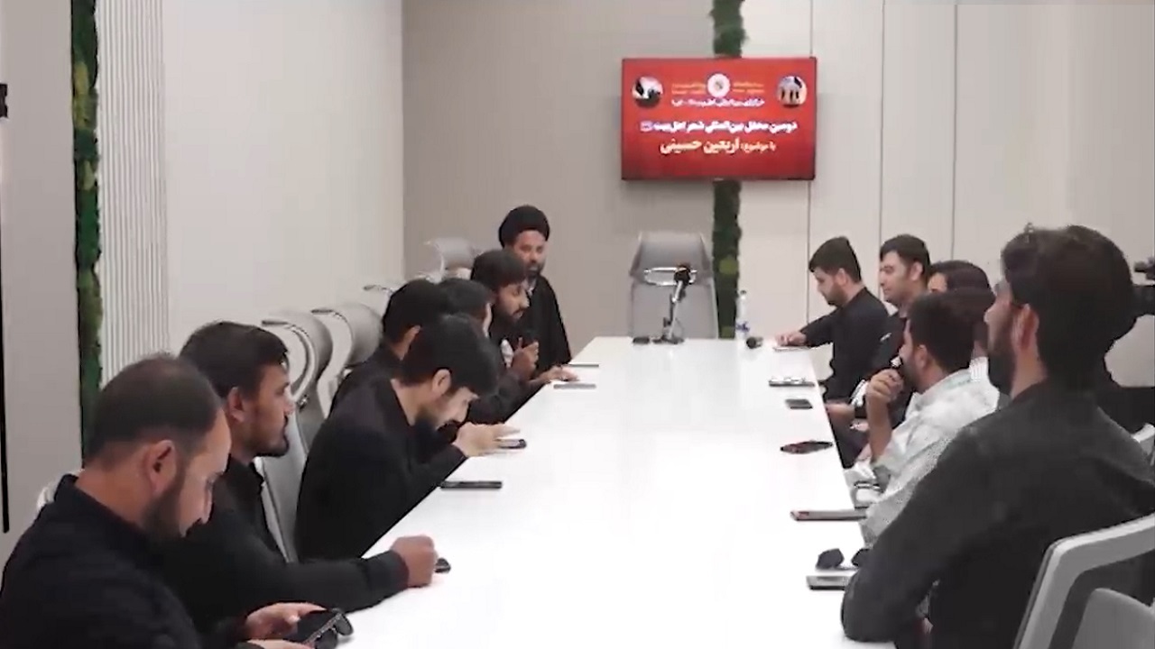 دومین محفل شعر اهل بیت(ع) در قم برگزار شد