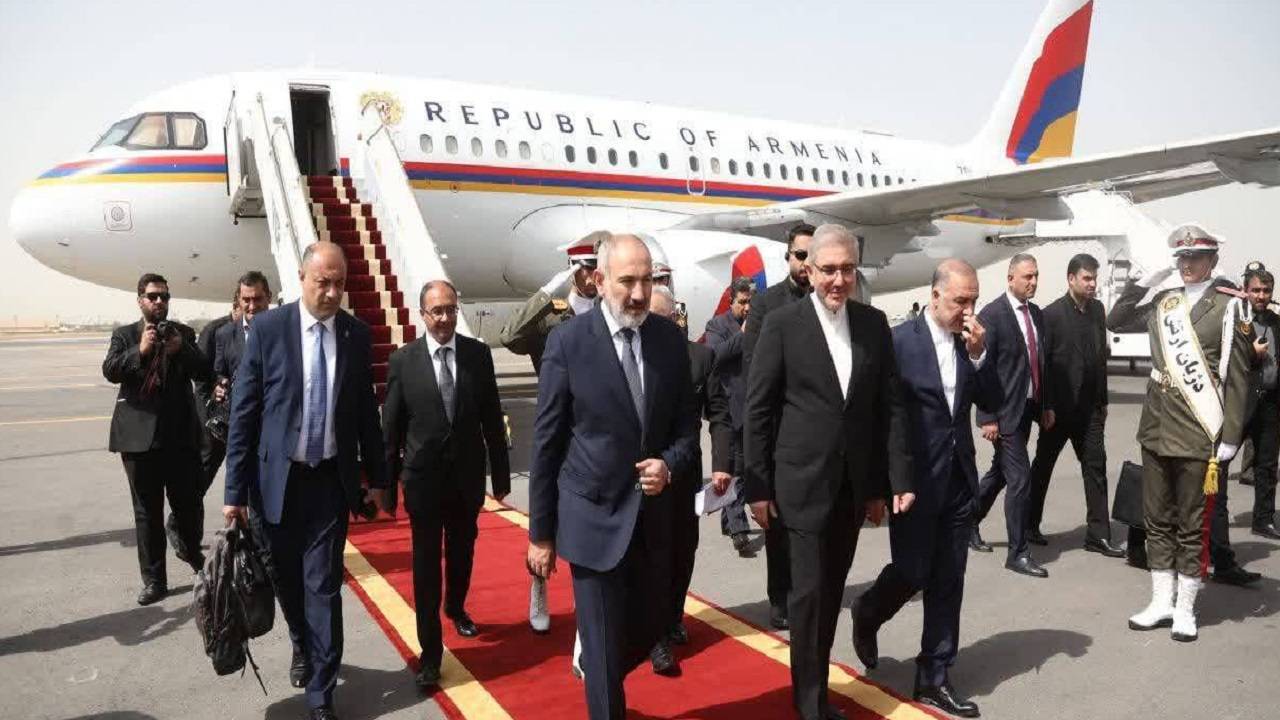 ورود نخست&zwnj;وزیر ارمنستان به تهران&nbsp;