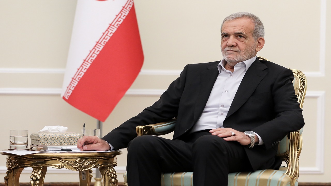 پزشکیان قهرمانی جوانان والیبال ایران در آسیا را تبریک گفت