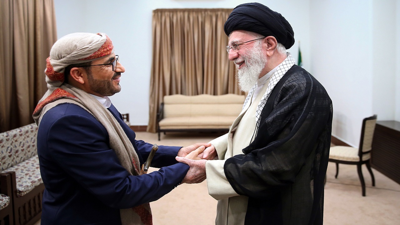 دیدار سخنگوی انصارالله یمن با رهبر انقلاب