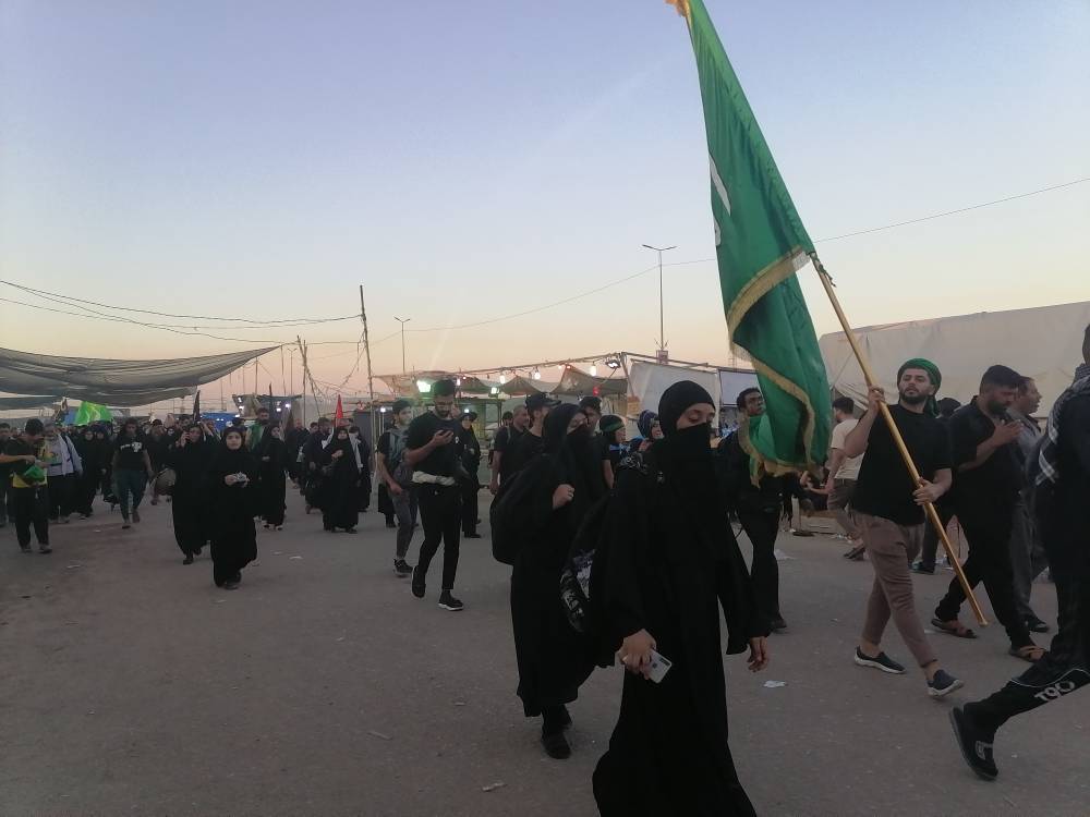 جاده اربعین، عکس ویژه شیعه عاشق حسین است جاده اربعین، عکس ویژه شیعه عاشق حسین است