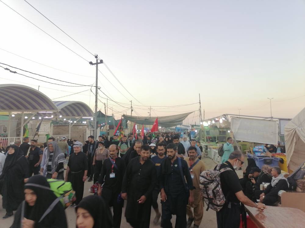 جاده اربعین، عکس ویژه شیعه عاشق حسین است جاده اربعین، عکس ویژه شیعه عاشق حسین است