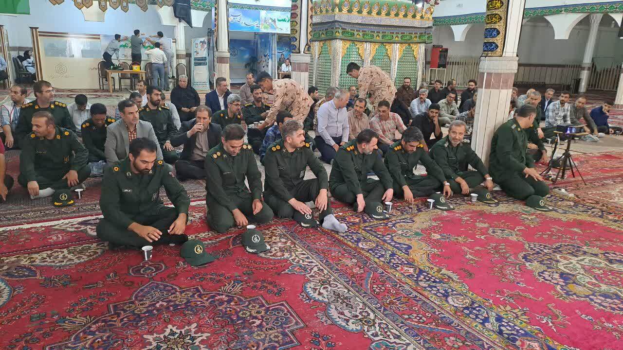 حضور نظامیان در مراسم
