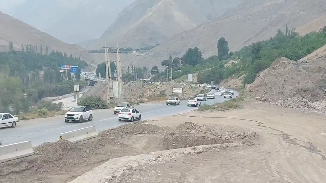 فیلمی از ترافیک جاده هراز در محدود پلیس راه بایجان