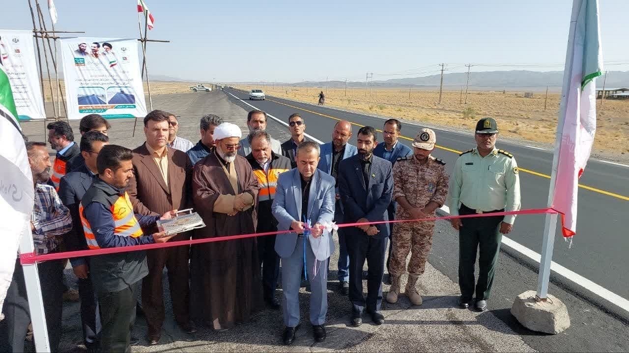 ۵ طرح راهداری و حمل و نقل جاده ای افتتاح شد