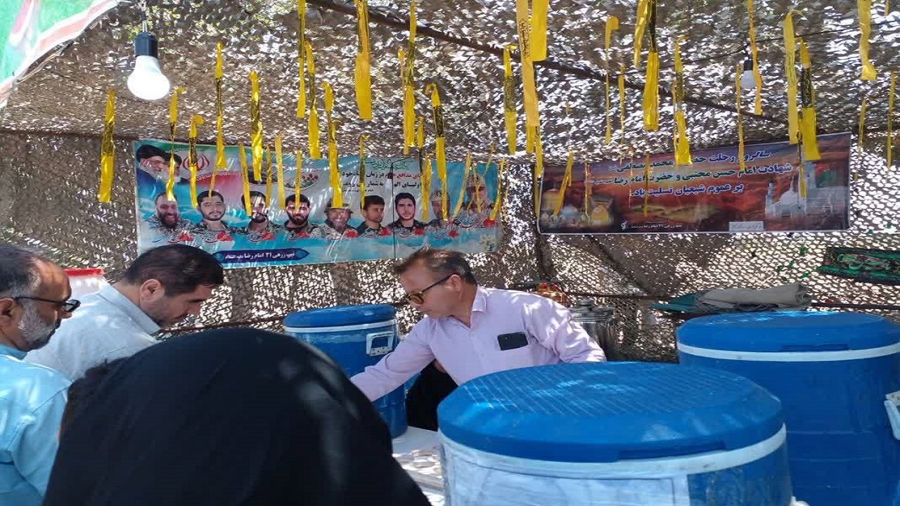 برپایی موکب برای پذیرایی از زائران پیاده حرم امام رضا (ع) در نیشابور