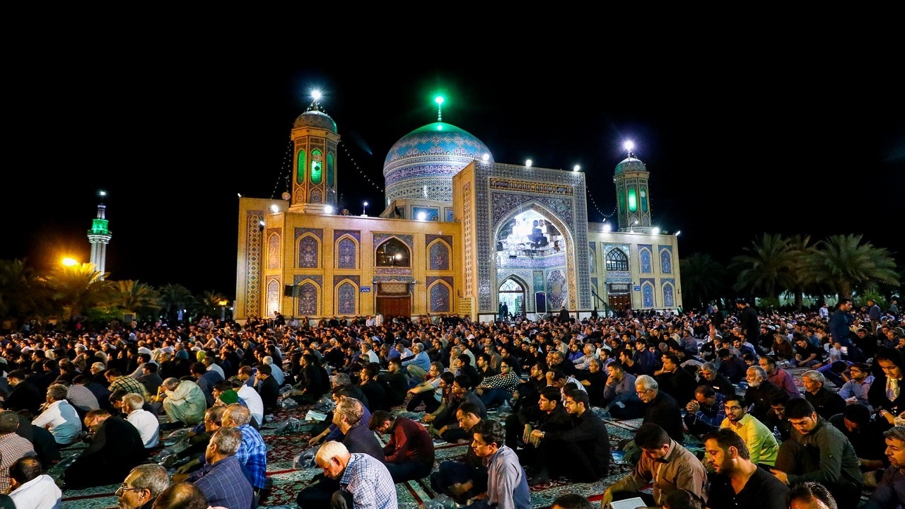 همکاری ۴۳ مبلغ در مراسم شب و روز ۲۸ صفر در جوار بقاع متبرکه