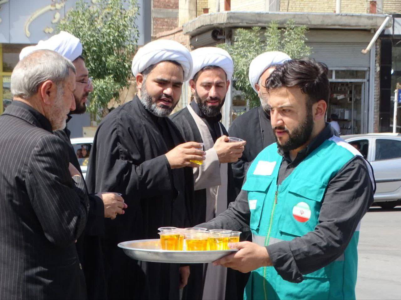 پذیرایی از عزاداران