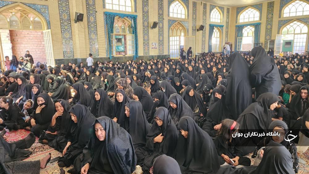 عزاداری امام مهربانی ها در ریحان شهر