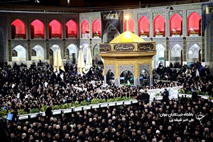 مراسم شام غریبان شهادت امام رضا (ع) در حرم مطهر رضوی