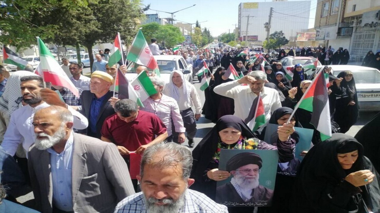 مردم ایلام در حمایت از مظلومان غزه راهپیمایی کردند