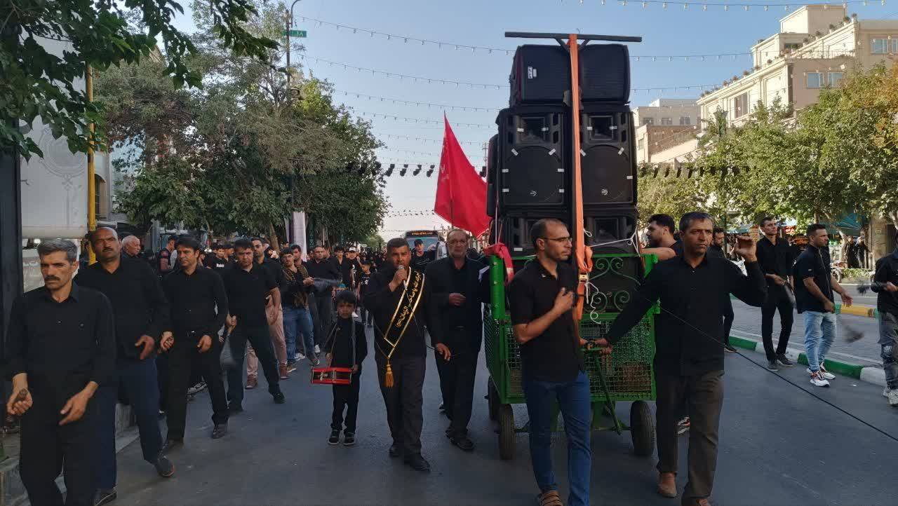 دسته عزاداری