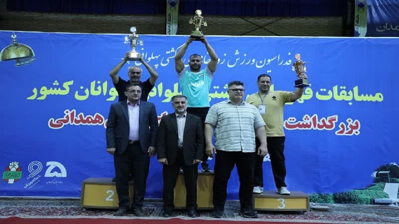 تهران قهرمان مسابقات کشتی پهلوانی جوانان کشور شد