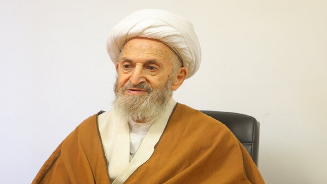 مسئله تربیت مبلغ را باید جدی بگیریم