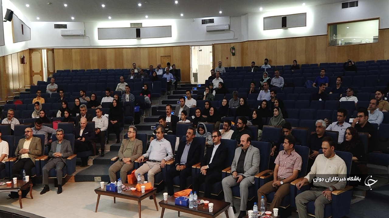 آغاز رویداد یادگیری و اشتغال با محوریت هوش مصنوعی در سنندج