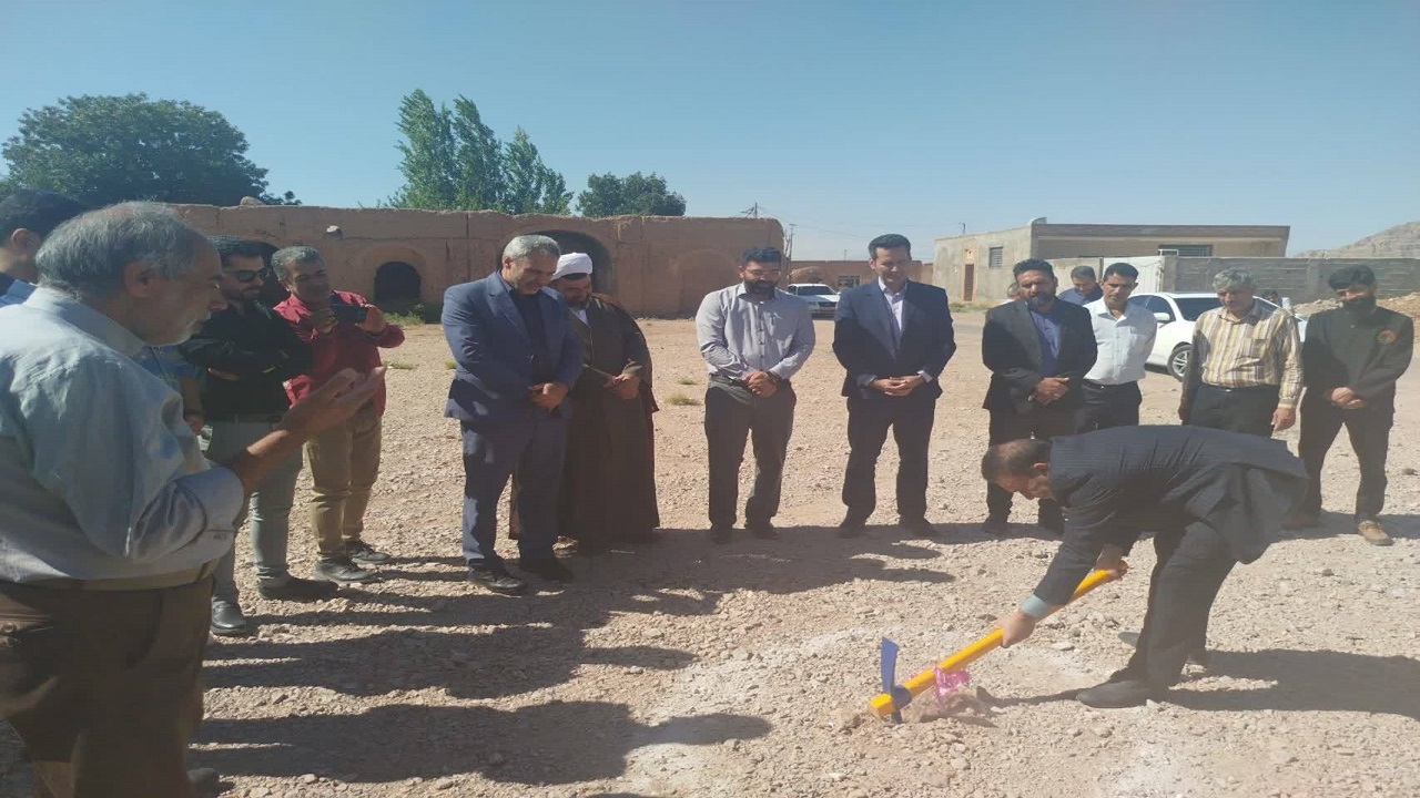 کلنگ احداث مدرسه خیّر ساز در زنگی آباد کرمان به زمین زده شد