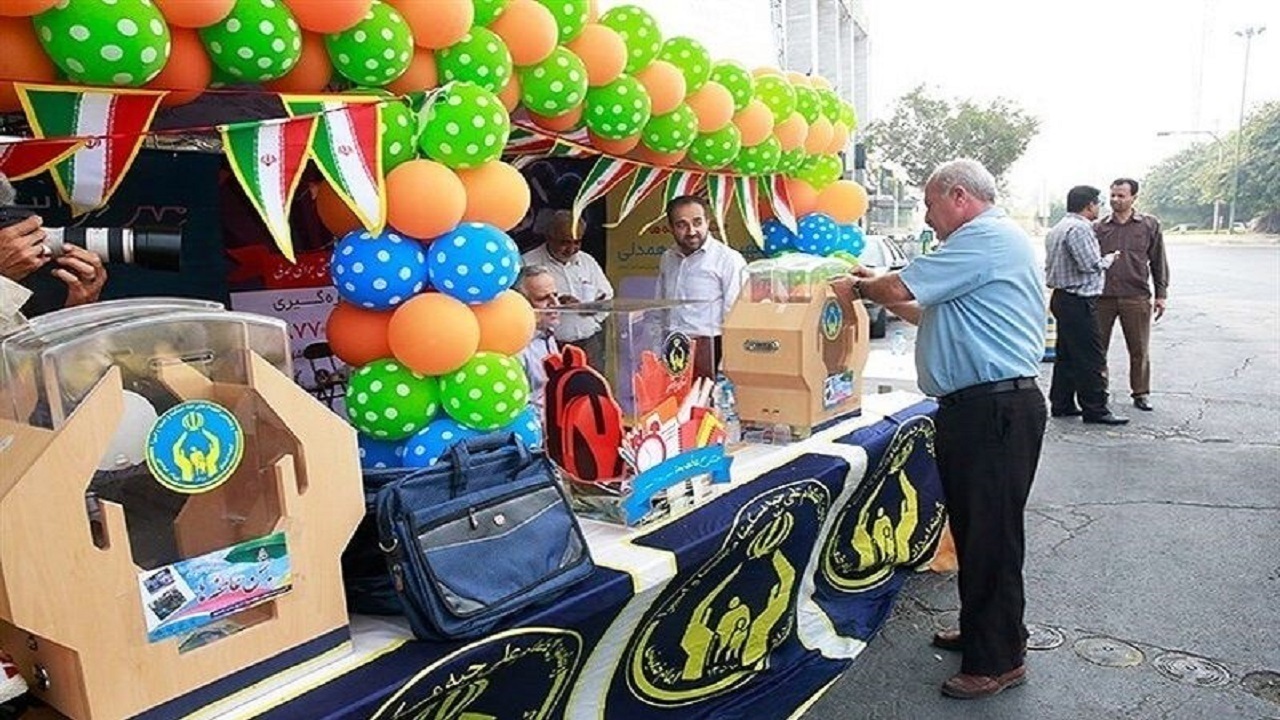 آغاز جشن عاطفه ها برای کمک به دانش آموزان نیازمند استان سمنان