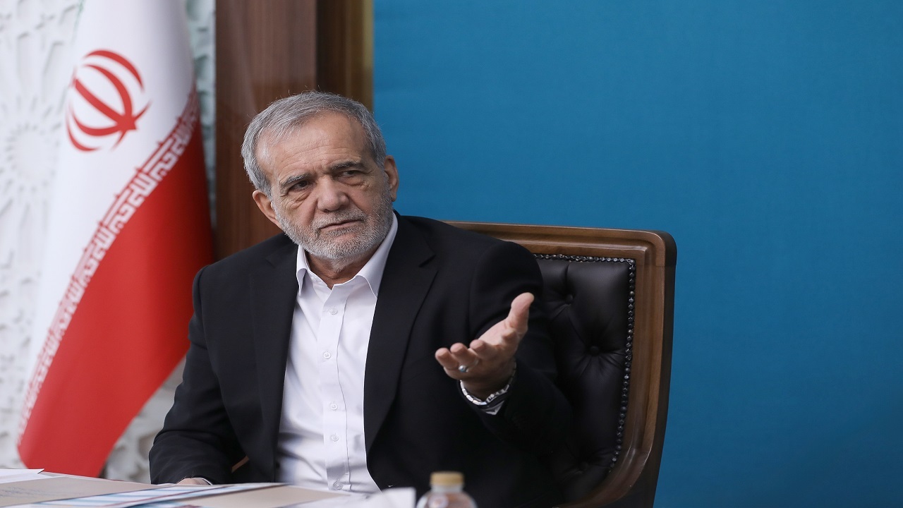 اقدام نخست دولت چهاردهم در زمینه بهداشت نگاه به افرادی است که دیده نمی‌شوند