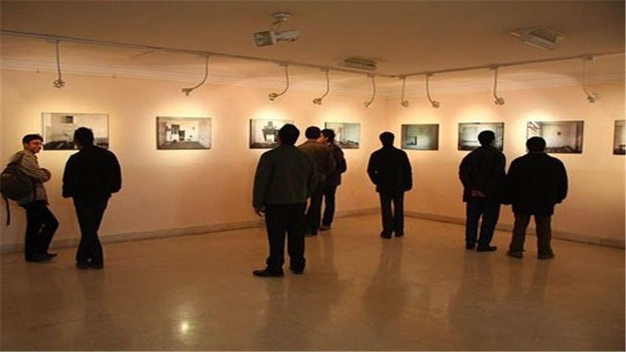 برپایی نمایشگاه نقاشی ضامن آهو در شاهرود