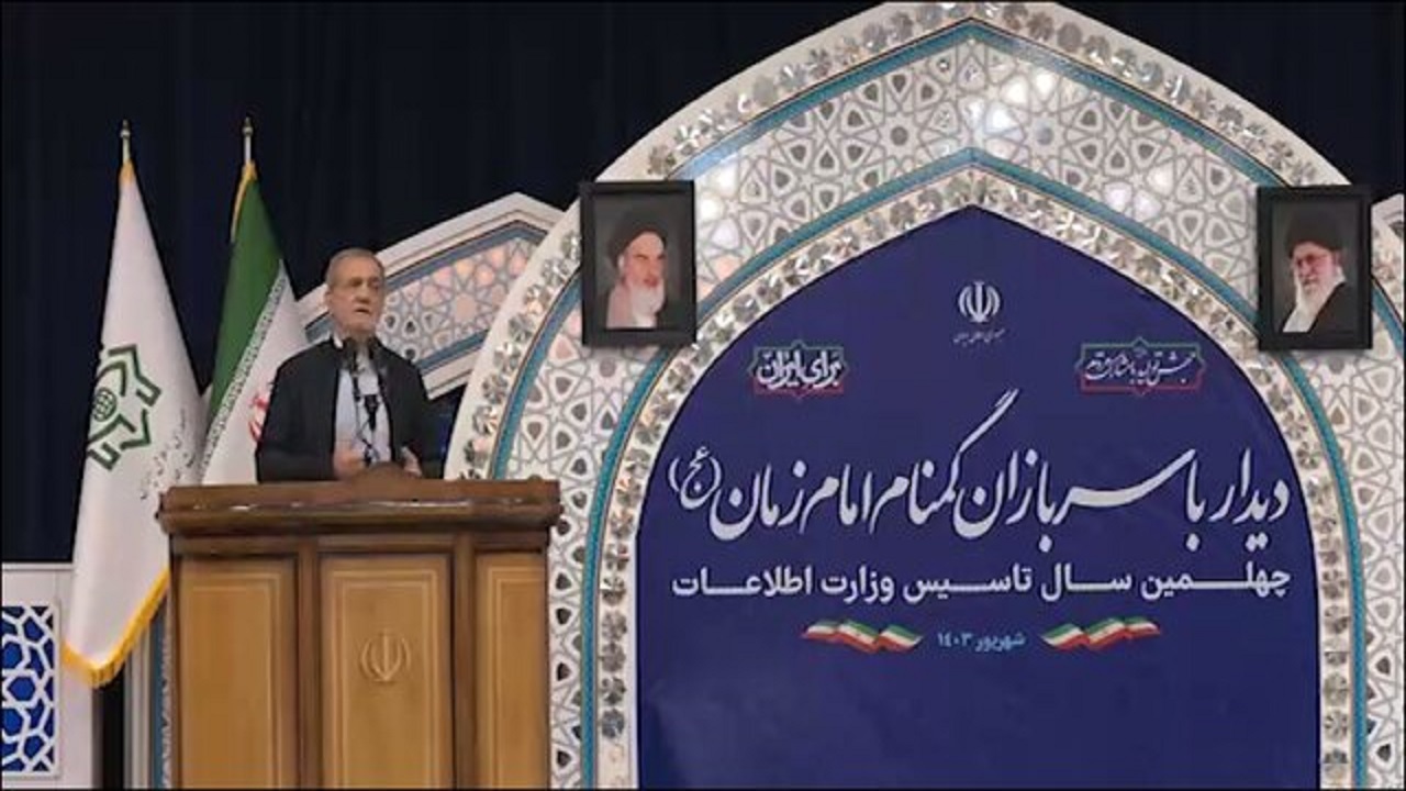 تلاش کنیم وحدت و انسجام را در کشور ایجاد کنیم