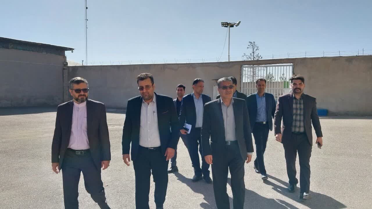بازدید مسئولان سازمان بازرسی از اردوگاه مراقبتی دشت جوپاری کرمان 