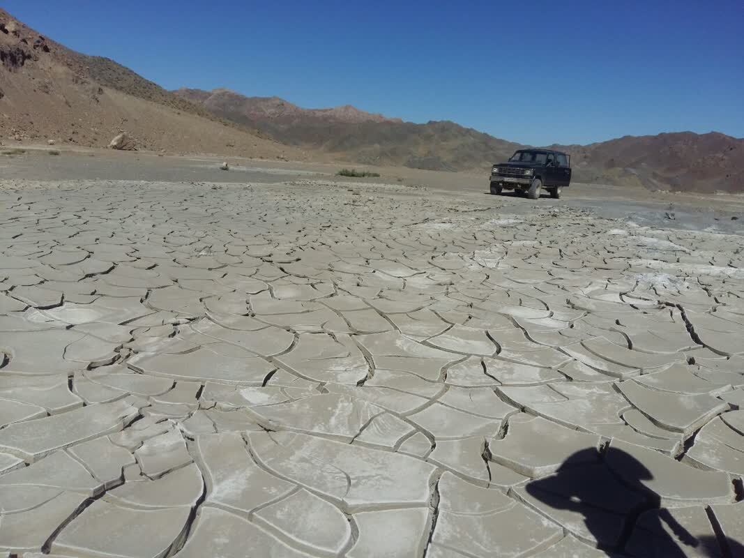منظره کویری روستای محمودآباد سفلی