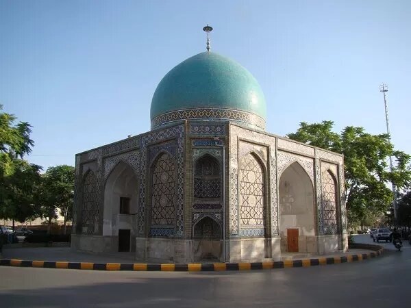 ستارگان گرداگرد خورشید مشهدالرضا، امامزادگانی که در جوار شاه خراسان آرمیده&zwnj;اند