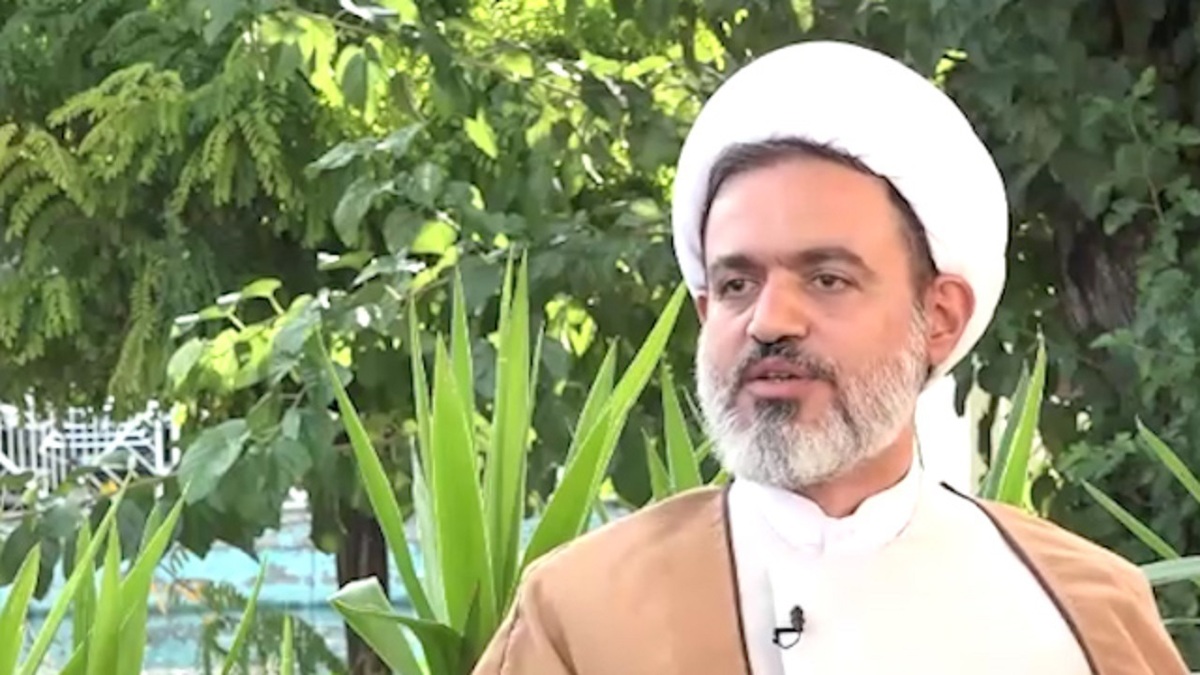 آماده‌سازی مساجد برای سه روز خلوت با خدا + فیلم