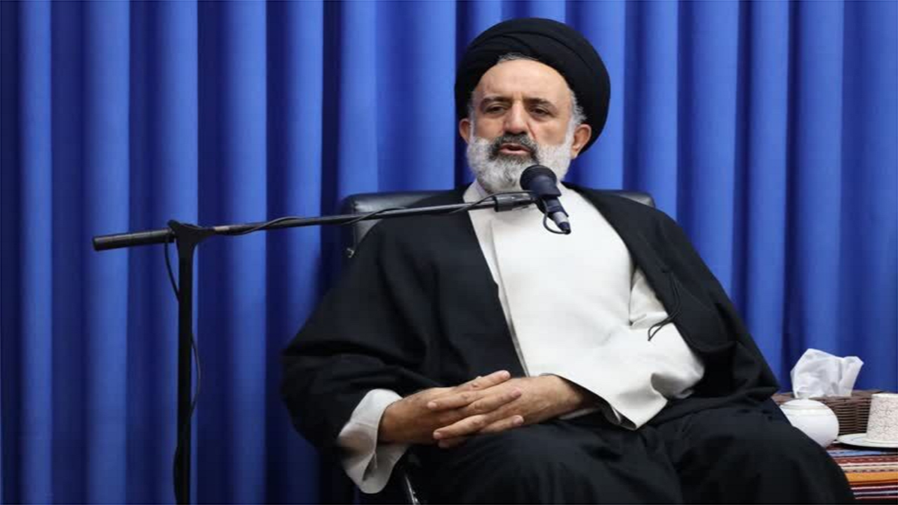 شاعران زندگی‌نامه شهدا را دستمایه تولید آثار فاخر هنری قرار دهند
