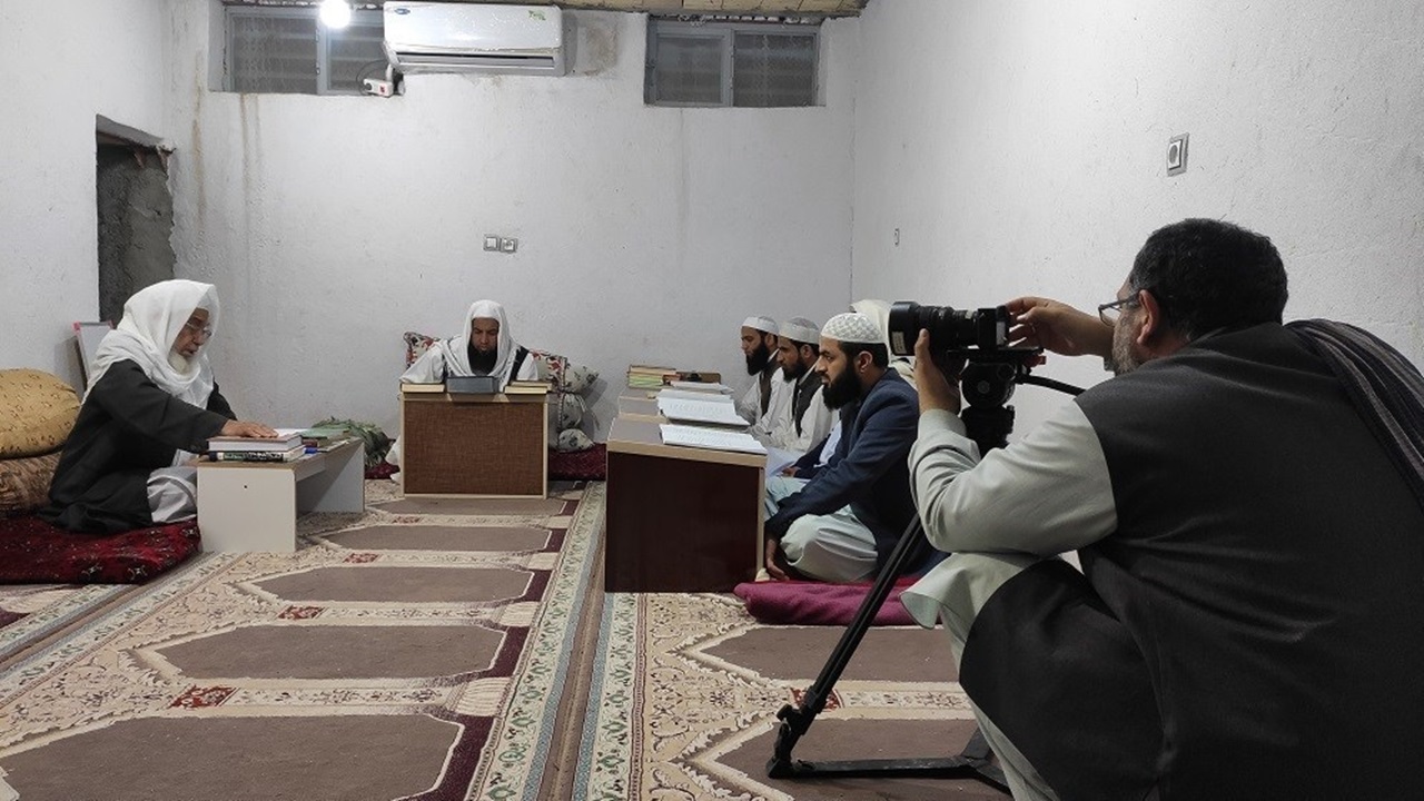 مستند «علمای اهل سنت ایران» به سراغ نقاط مشترک بین اهل سنت و شیعیان رفت