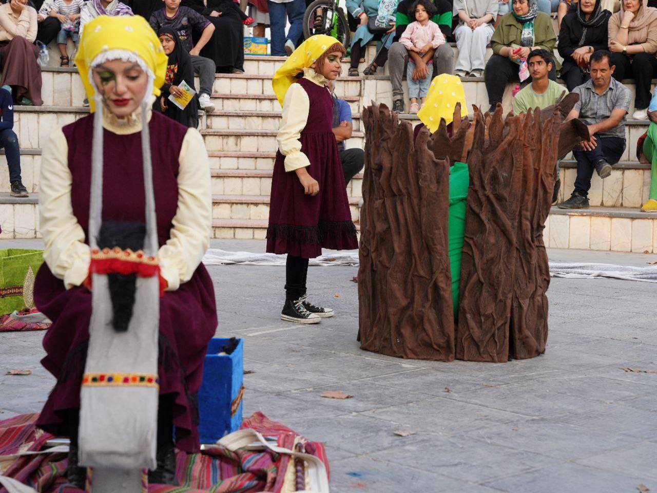 تئاتر خیابانی