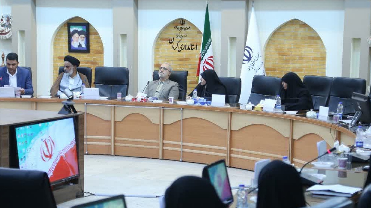 تاکید استاندار کرمان بر تسریع در واگذاری زمین در جنوب کرمان