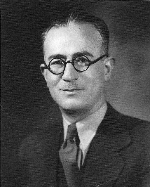 متین دفتری