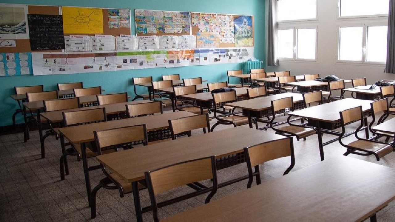 لزوم بازنگری در شعر‌های کتب درسی دانش‌آموزان