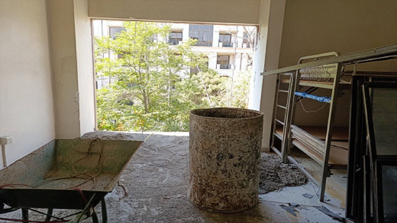 درخواست دانشجویان علوم پزشکی ایران برای اتمام عملیات بازسازی و مرمت خوابگاه + عکس