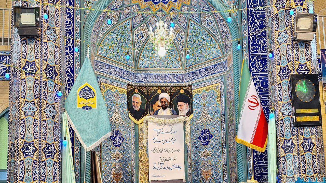 با مطالعه وصیت نامه شهدا، سیره آنان را ادامه دهیم
