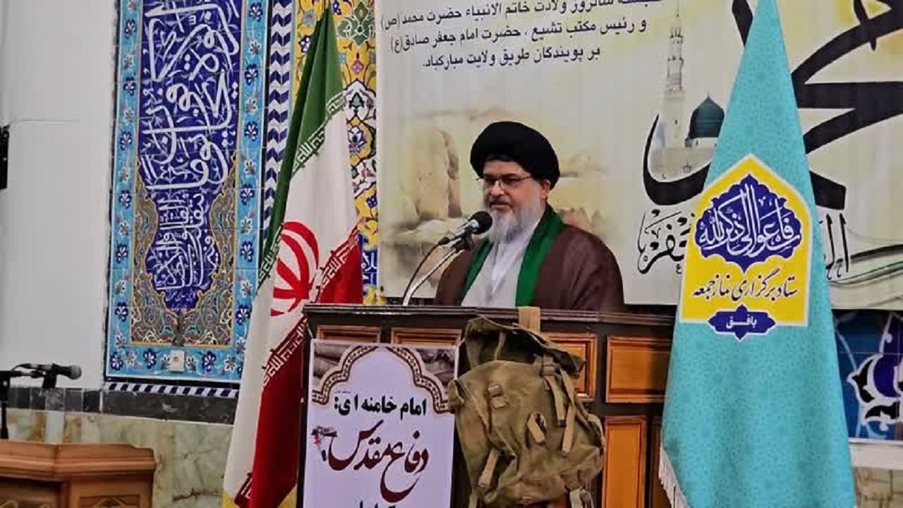 دانش آموز انقلابی معلم انقلابی می‌خواهد