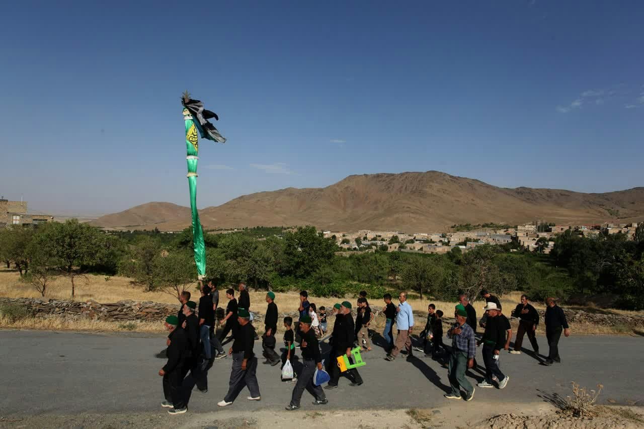 آیین علم گردانی روستای هزاوه