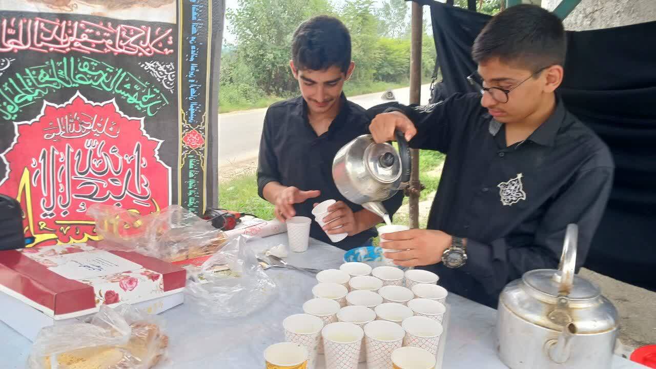 ایستگاه صلواتی نوجوانان