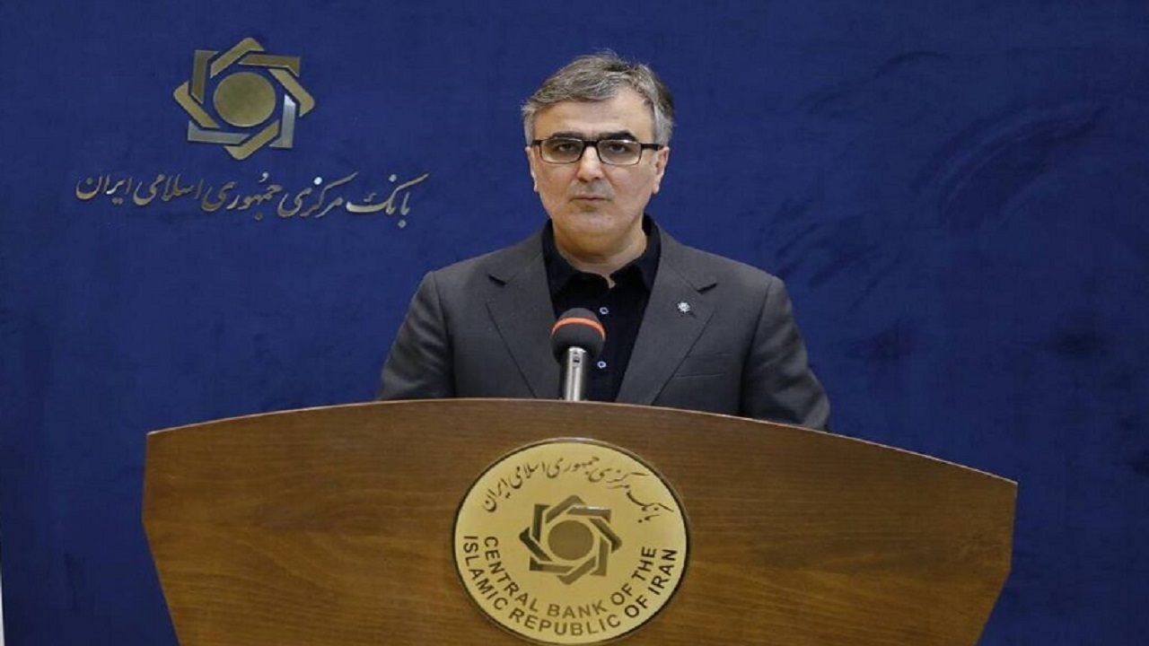 رئیس‌کل بانک مرکزی عازم هند شد