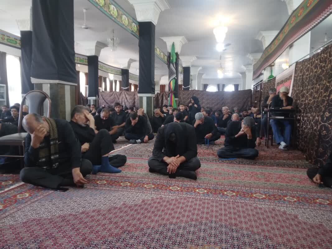 مراسم اربعین حسینی در مسجد
