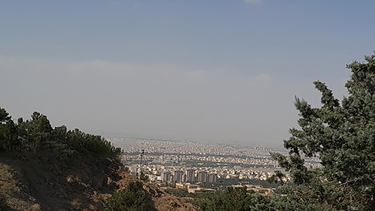 هوای تهران در مرز آلودگی است