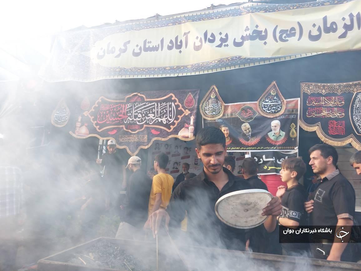 خدمات رسانی موکب یزدان آباد زرندِ در مشهد مقدس